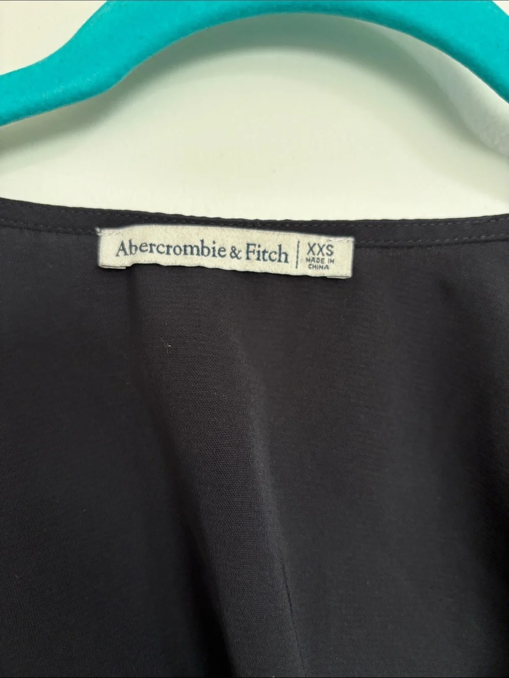 Abercrombie & Fitch Black Long-Sleeve Cropped Peplum Blouse